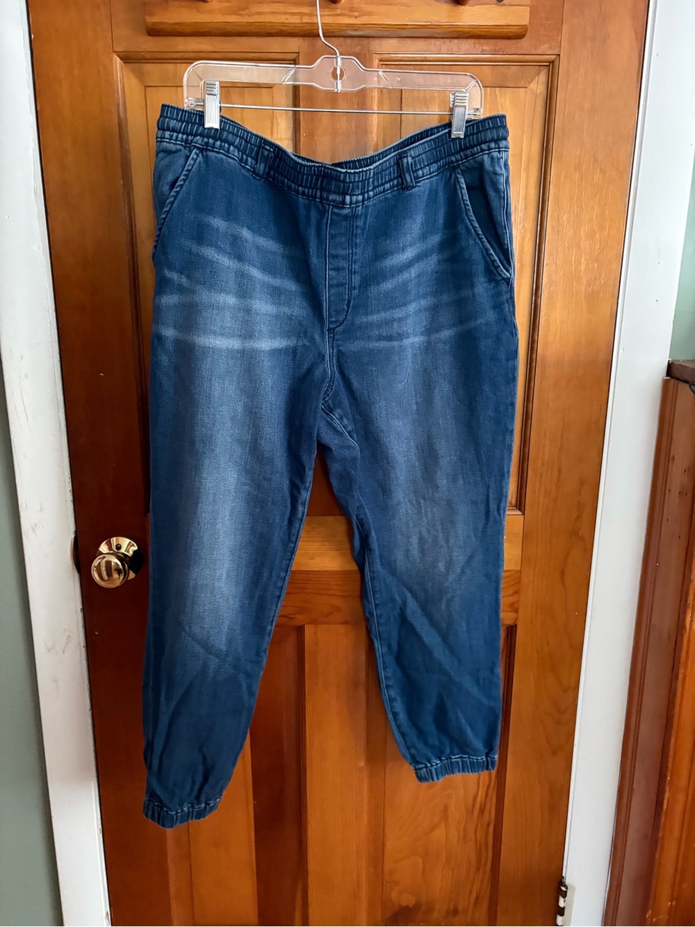 Pilcro Relaxed Blue Denim Jogger Jeans